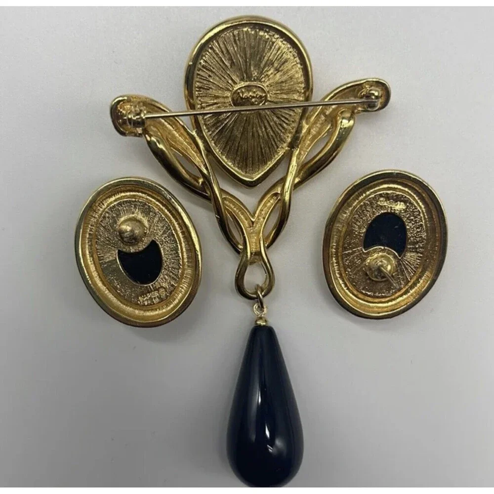 Vintage Napier Black & Gold Large Brooch & Matching Earring Set